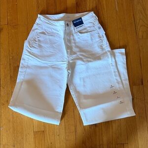 Old Navy Women's Cropped White Jeans